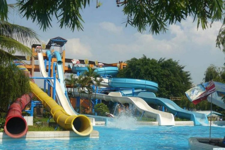 Hồ bơi Thanh Lễ là một hồ bơi an toàn và chất lượng nhất dành cho trẻ em