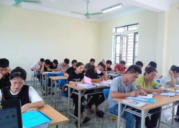 Học tiếng Trung XKLĐ ở Bình Dương