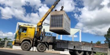 Xe cẩu Xuân Mười