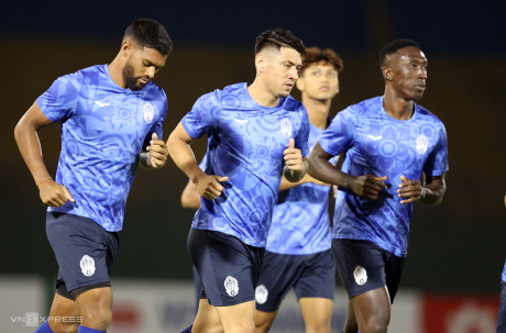 Bình Dương Sắp Ký Hợp Đồng Với Trung Vệ Milos Zlatkovic 2 Bình Dương Sắp Ký Hợp Đồng Với Trung Vệ Milos Zlatkovic