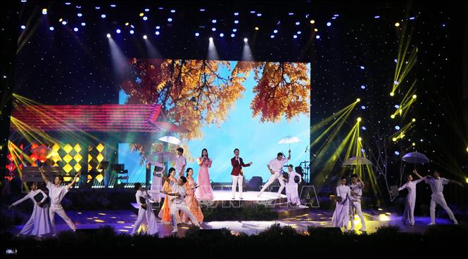 Chương Trình Nghệ Thuật Đặc Biệt Tôn Vinh Lịch Sử và Tương Lai TP Hồ Chí Minh 2 Chương Trình Nghệ Thuật Đặc Biệt Tôn Vinh Lịch Sử và Tương Lai TP Hồ Chí Minh