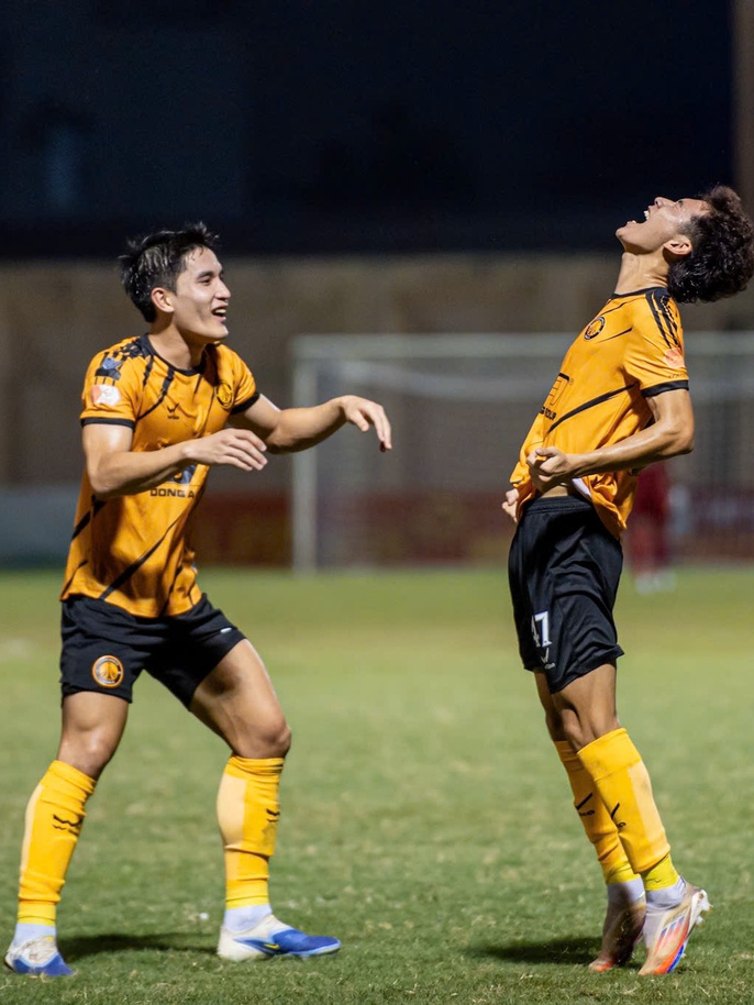 Becamex TP.HCM Dập Tắt Cơn Khát Chiến Thắng Tại Sân Nhà