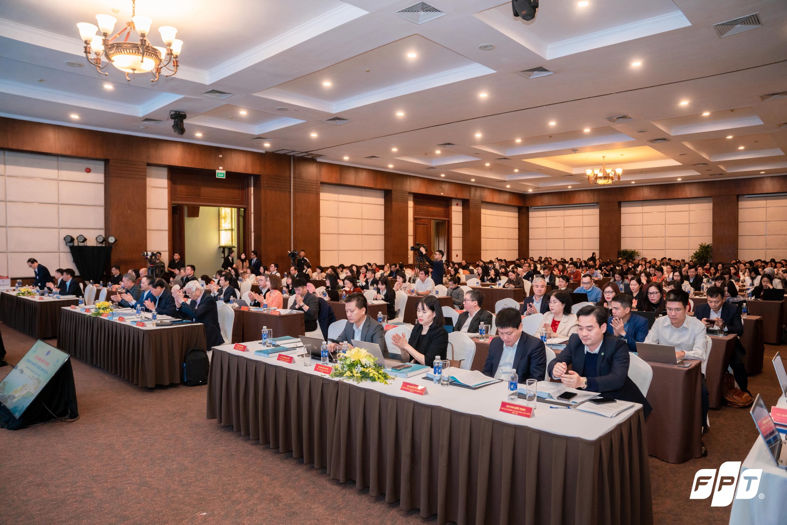 Đổi mới ngành Dược trong kỷ nguyên số: Hội thảo khoa học Quốc gia tại Trường ĐH Nguyễn Tất Thành