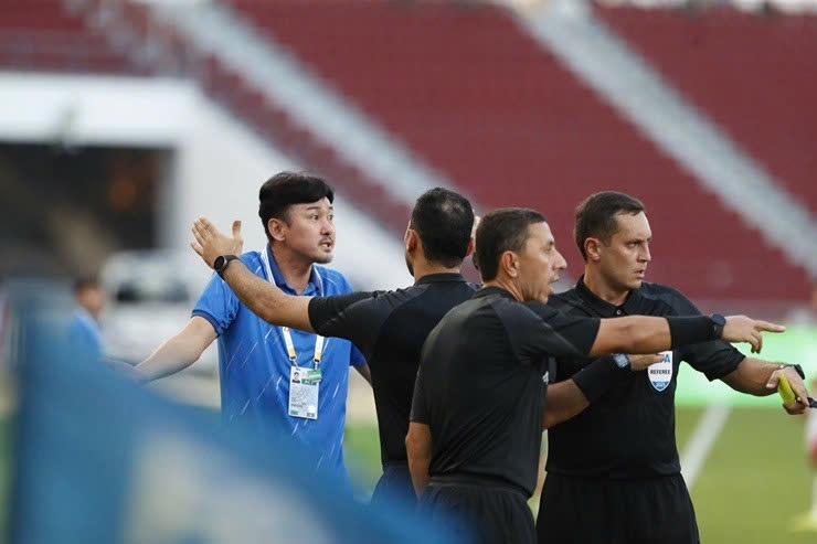 Giải Bóng Đá Tứ Hùng Thái Nguyên 2025 Khai Mạc Sôi Động