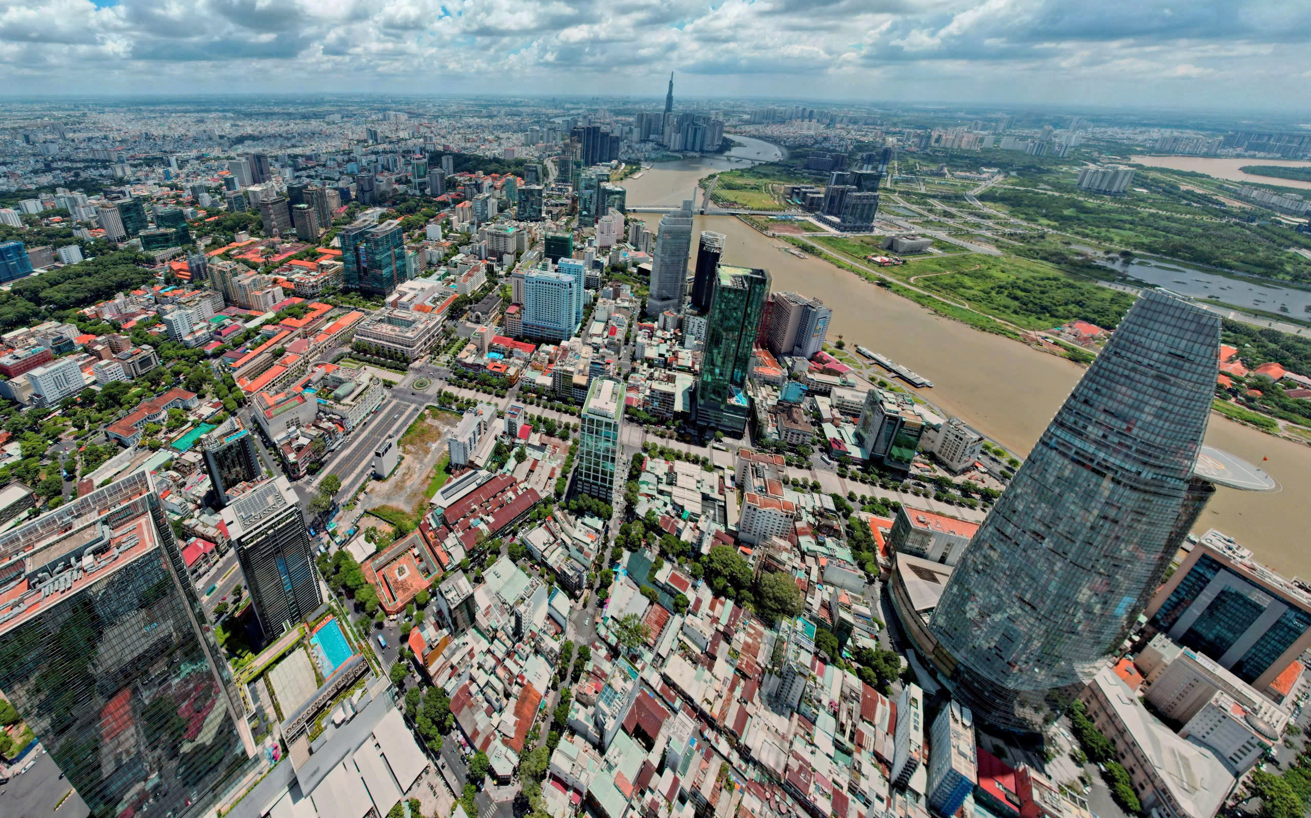 HĐND TP.HCM Thông Qua Nghị Quyết Hỗ Trợ Cán Bộ Hành Chính